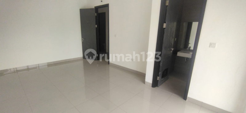 House for rent in North Jakarta, Indonesia · Penjaringan · 4 rooms, 4 baths