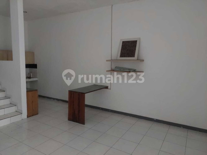 House for rent in Denpasar, Indonesia · 3 rooms, 2 baths
