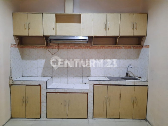 House for rent in Ciputat, Indonesia · Cengkareng · 5 rooms, 2 baths