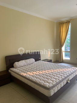 House for rent in North Jakarta, Indonesia · Penjaringan · 4 rooms, 4 baths