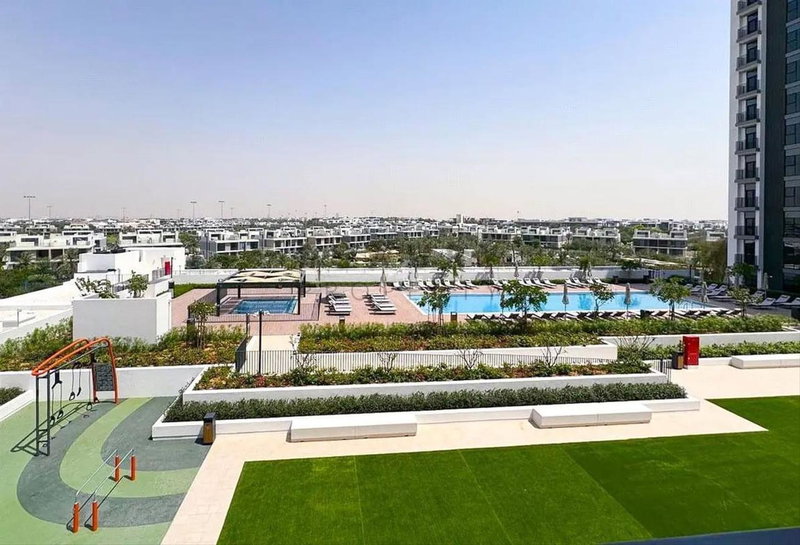 Apartment for rent in Dubai, United Arab Emirates · Golfville · 1 room, 1 bath