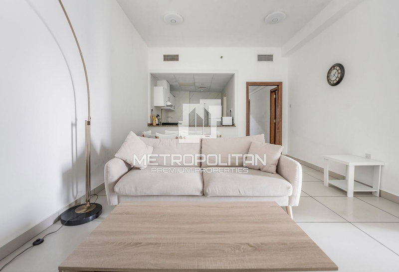 Apartment for rent in Dubai, United Arab Emirates · Marina Pinnacle · 1 room, 2 baths