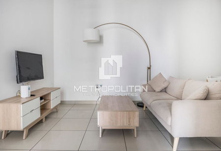 Apartment for rent in Dubai, United Arab Emirates · Marina Pinnacle · 1 room, 2 baths