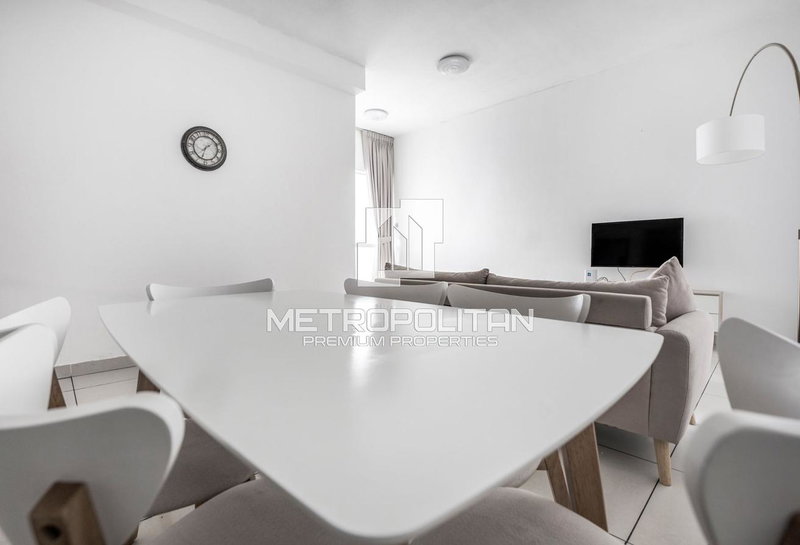 Apartment for rent in Dubai, United Arab Emirates · Marina Pinnacle · 1 room, 2 baths
