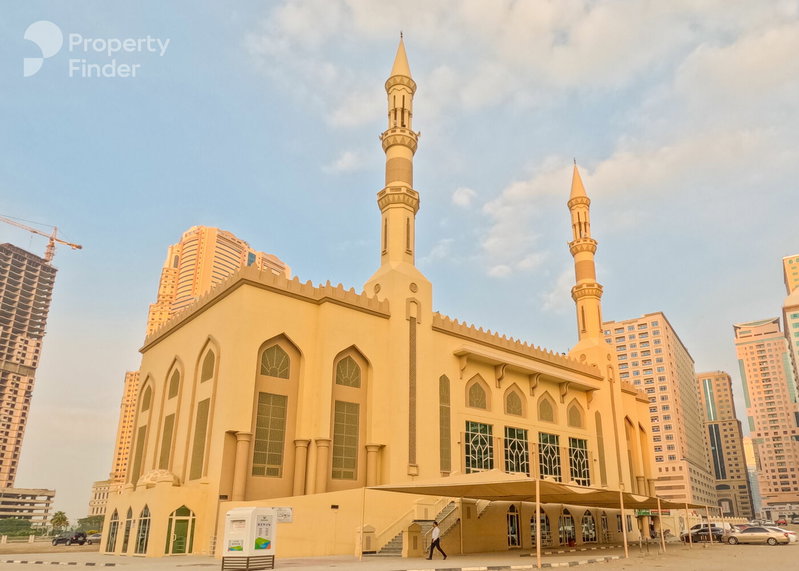 Apartment for rent in Sharjah, United Arab Emirates · Al Mamzar - Sharjah · 3 rooms, 3 baths