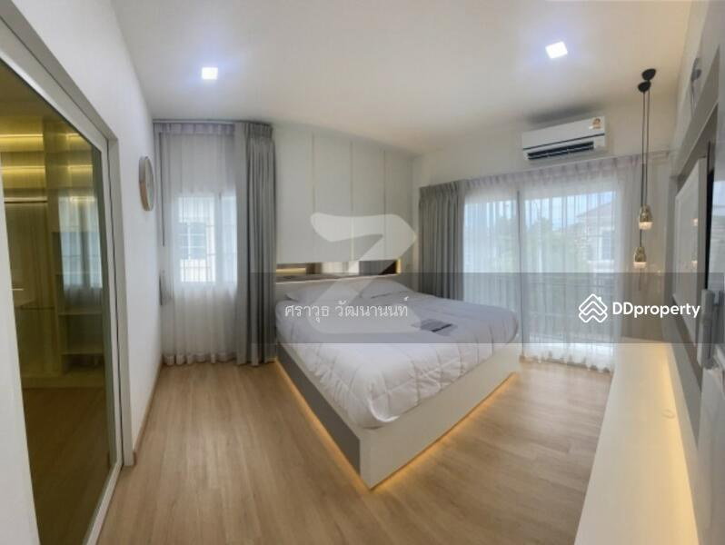 House for rent in Samut Prakan, Thailand · Golden Neo Sukhumvit - Lasalle, Samut Prakan · 4 rooms, 3 baths