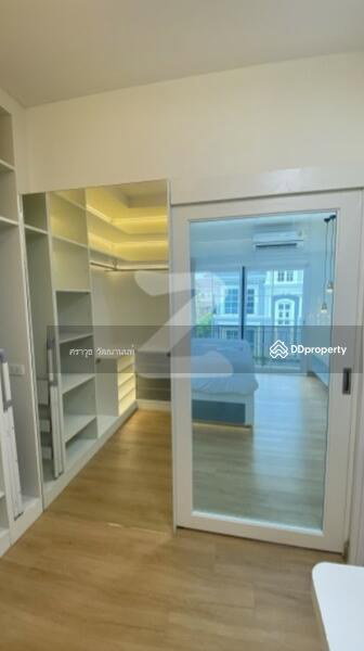 House for rent in Samut Prakan, Thailand · Golden Neo Sukhumvit - Lasalle, Samut Prakan · 4 rooms, 3 baths