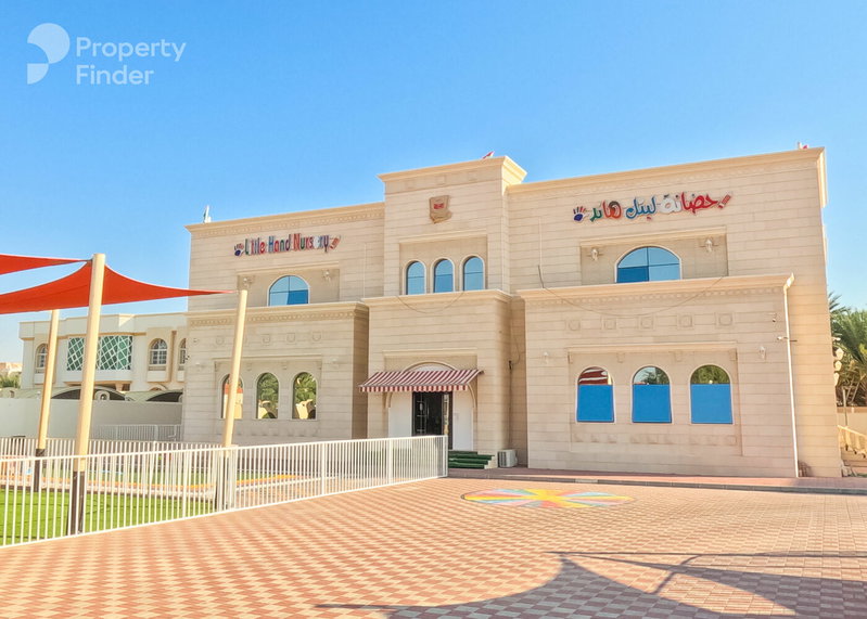 House for rent in Al Ain City, United Arab Emirates · Mueifia · 4 rooms, 6 baths