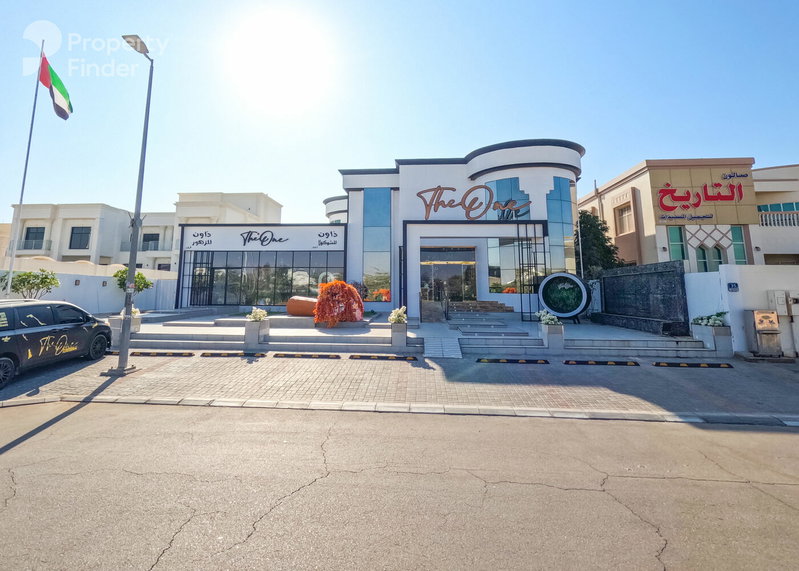 House for rent in Al Ain City, United Arab Emirates · Mueifia · 4 rooms, 6 baths
