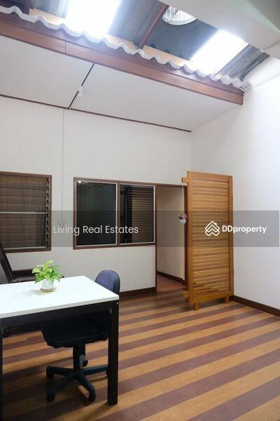 House for rent in Mueang Nonthaburi, Thailand · ทาวน์เฮ้าส์ ซ.ประชาราษฎร์ 8, Nonthaburi · 4 rooms, 2 baths
