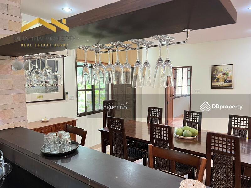 House for rent in Bang Lamung, Thailand · Pool villa in "Thung Klom-Tan Man" Pattaya, Chon Buri · 4 rooms, 5 baths