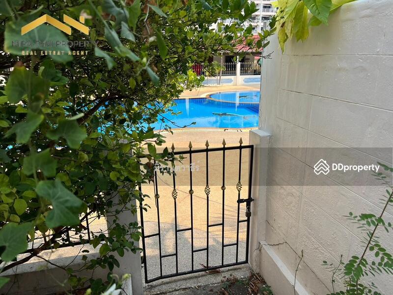 House for rent in Bang Lamung, Thailand · House Thappraya ,Pattaya, Chon Buri · 3 rooms, 3 baths
