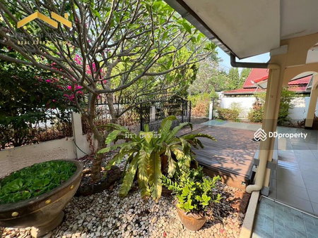 House for rent in Bang Lamung, Thailand · House Thappraya ,Pattaya, Chon Buri · 3 rooms, 3 baths
