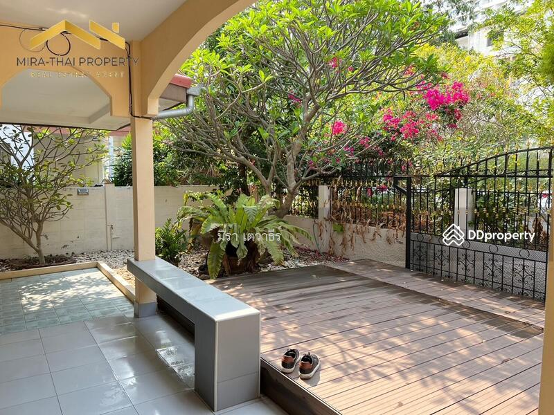 House for rent in Bang Lamung, Thailand · House Thappraya ,Pattaya, Chon Buri · 3 rooms, 3 baths