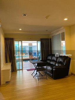 Apartment for rent in Chon Buri, Thailand · Condo for rent In Bangsaen. Room next to the pool, can walk into the pool, Chon Buri · 1 room, 1 bath