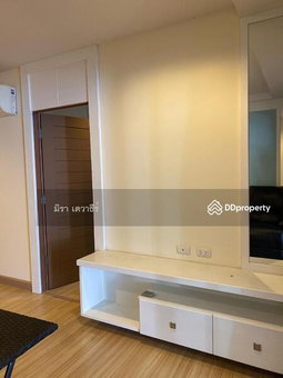 Apartment for rent in Chon Buri, Thailand · Condo for rent In Bangsaen. Room next to the pool, can walk into the pool, Chon Buri · 1 room, 1 bath