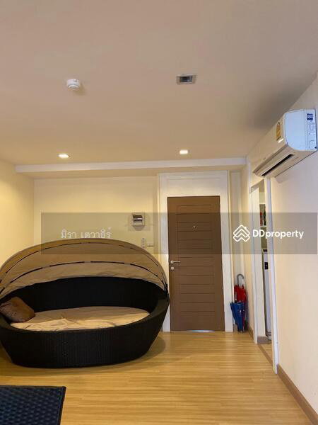 Apartment for rent in Chon Buri, Thailand · Condo for rent In Bangsaen. Room next to the pool, can walk into the pool, Chon Buri · 1 room, 1 bath