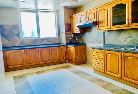 Apartment for rent in Abu Dhabi, United Arab Emirates · Al Aryam Tower · 2 rooms, 4 baths