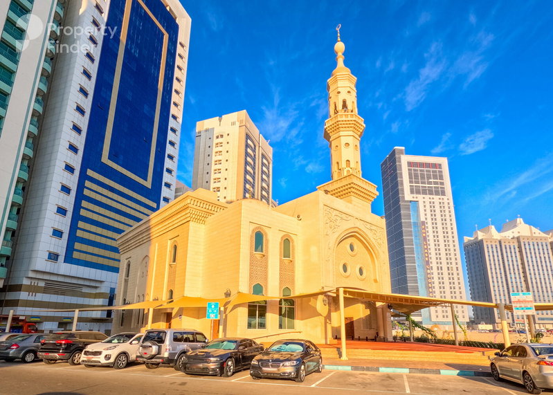 Apartment for rent in Abu Dhabi, United Arab Emirates · Al Aryam Tower · 2 rooms, 4 baths