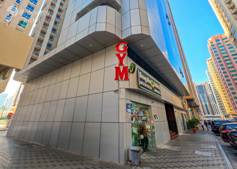 Apartment for rent in Abu Dhabi, United Arab Emirates · Al Aryam Tower · 2 rooms, 4 baths