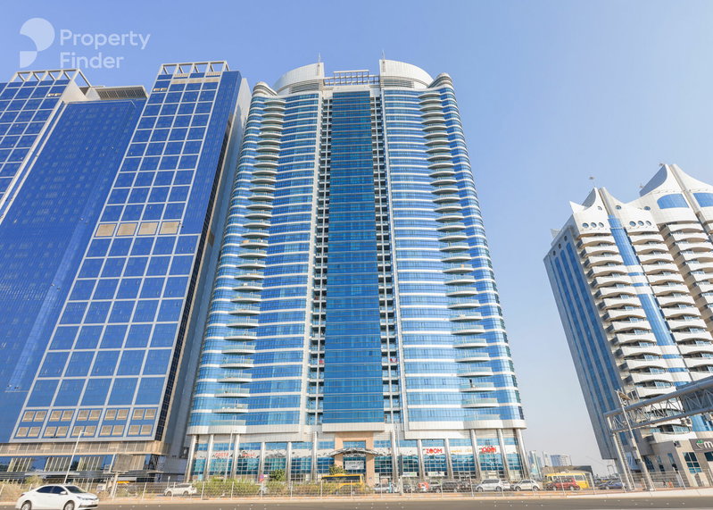 Apartment for rent in Abu Dhabi, United Arab Emirates · Al Aryam Tower · 2 rooms, 4 baths