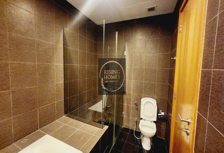 Appartement à louer à Musaffah, Emirats Arabes Unis · Rihan Heights · 3 chambres, 5 salles de bain