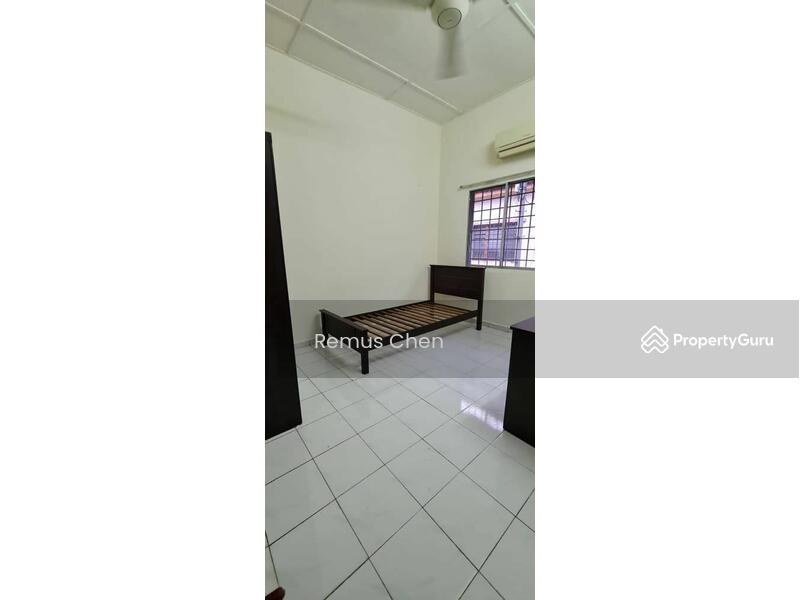 House for rent in Kuang, Malaysia · Townhouse at Kepong · 3 rooms, 2 baths