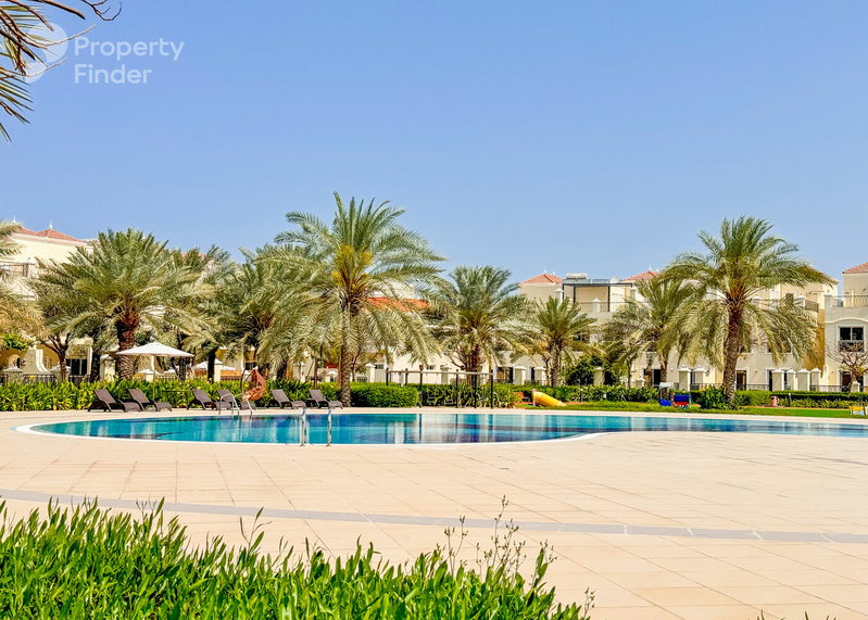 House for rent in Ras Al Khaimah City, United Arab Emirates · Al Hamra Village Villas · 5 rooms, 4 baths