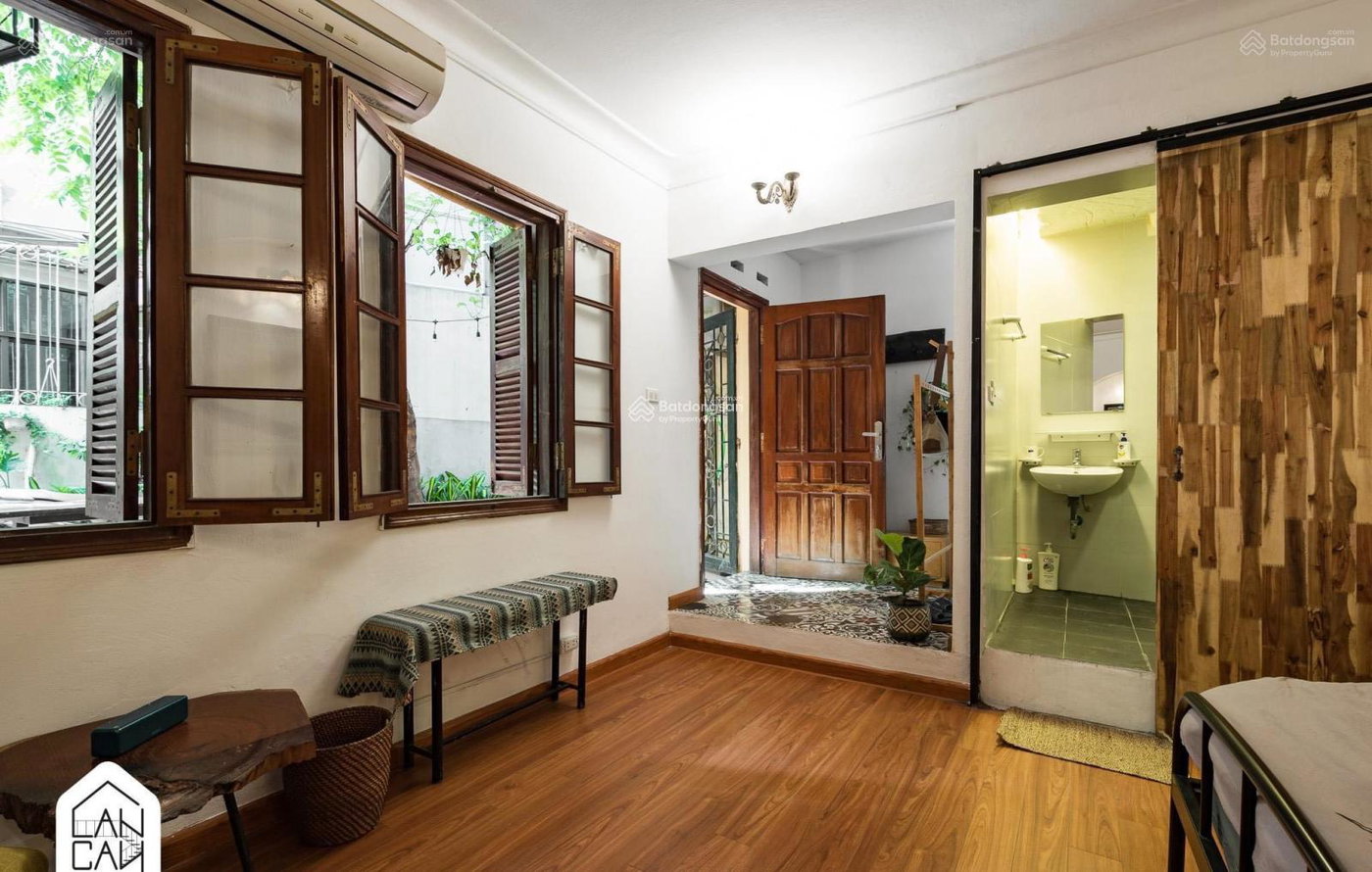Apartment for rent in Ba Dinh, Vietnam · Van Cao Street · 2 rooms, 2 baths