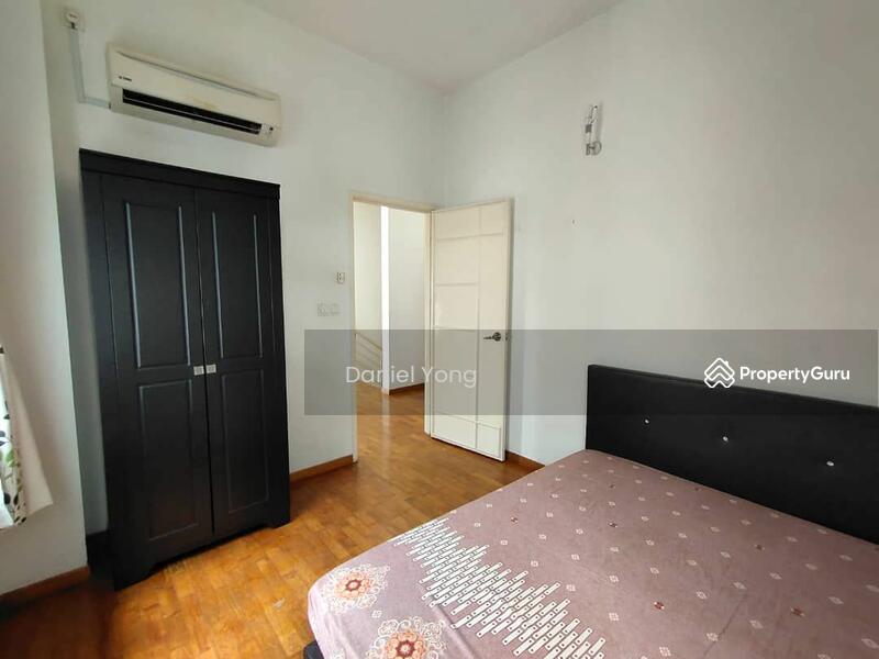 Apartment for rent in Skudai, Malaysia · Jalan indah 14 taman bukit indah · 4 rooms, 3 baths