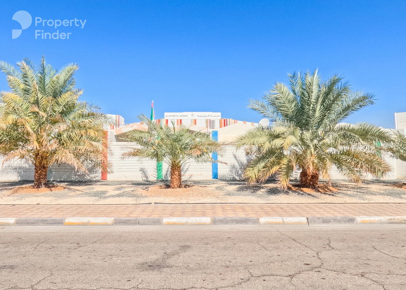 House for rent in Al Ain City, United Arab Emirates · Gafat Al Nayyar · 5 rooms, 7 baths