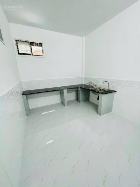Apartment for rent in Ho Chi Minh City, Vietnam · Go Dau Street · 2 rooms, 2 baths