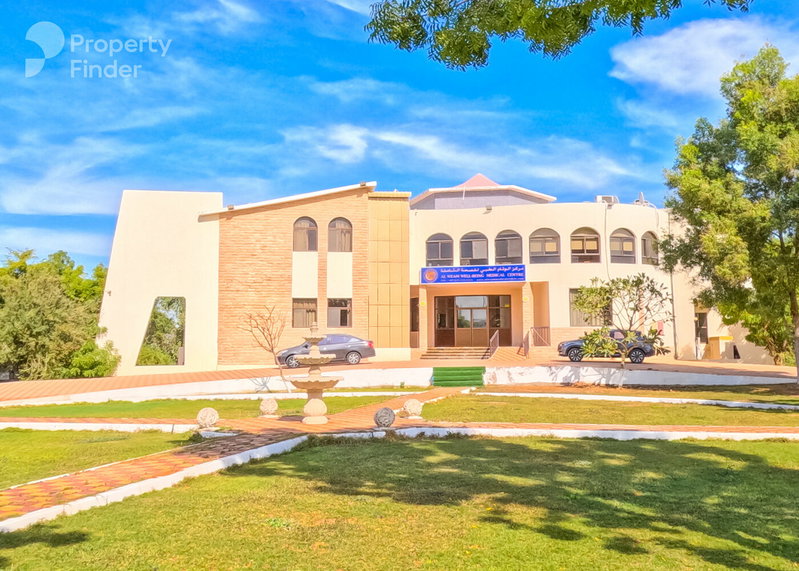 House for rent in Ras Al Khaimah City, United Arab Emirates · Seih Al Uraibi · 8 rooms, 7 baths