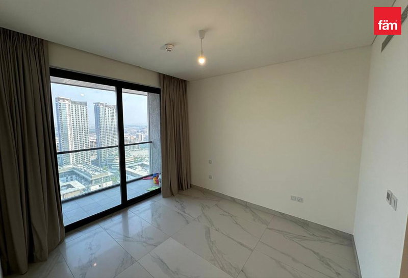 Apartment for rent in Dubai, United Arab Emirates · One Park Avenue · 3 rooms, 3 baths