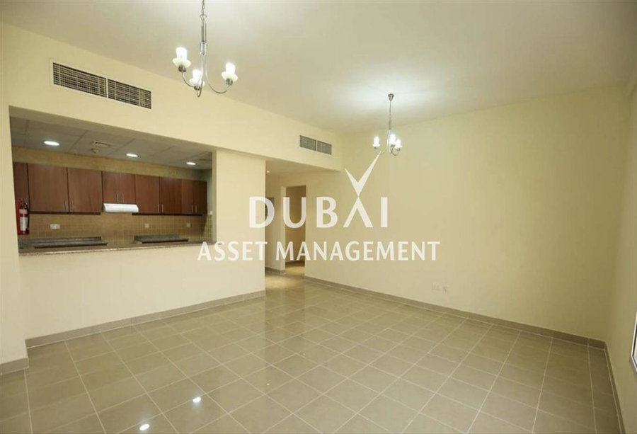Apartment for rent in Dubai, United Arab Emirates · Al Khail Gate · 2 rooms, 2 baths