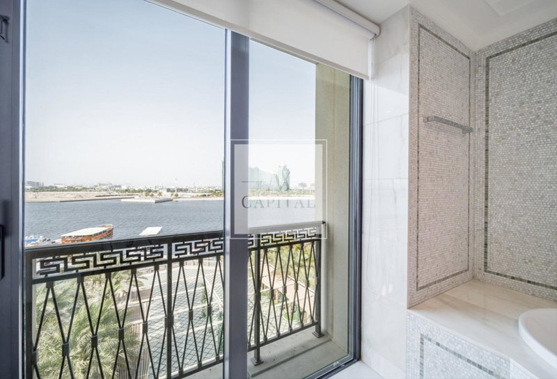 Apartment for rent in Sharjah, United Arab Emirates · Palazzo Versace · 4 rooms, 5 baths