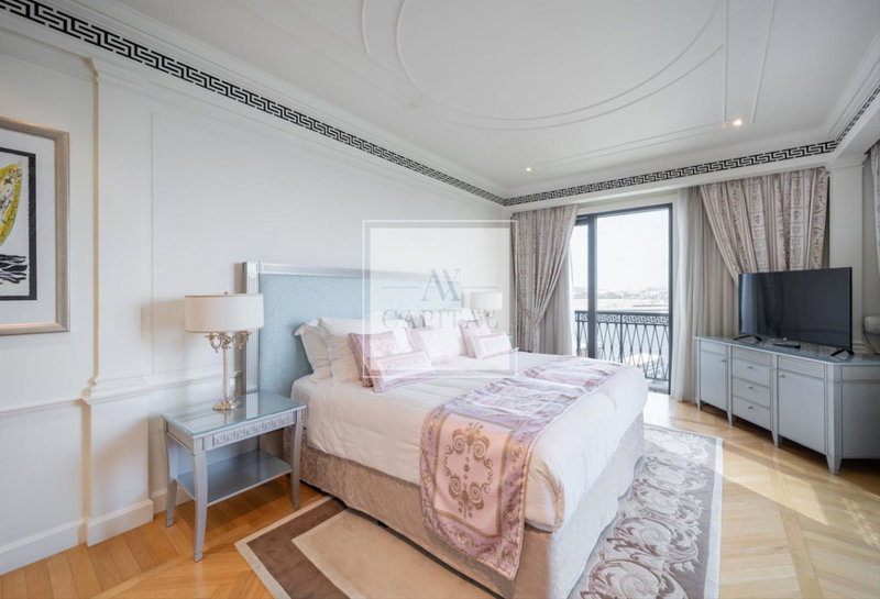 Apartment for rent in Sharjah, United Arab Emirates · Palazzo Versace · 4 rooms, 5 baths