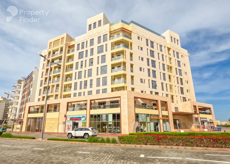 Apartment for rent in Sharjah, United Arab Emirates · Palazzo Versace · 4 rooms, 5 baths