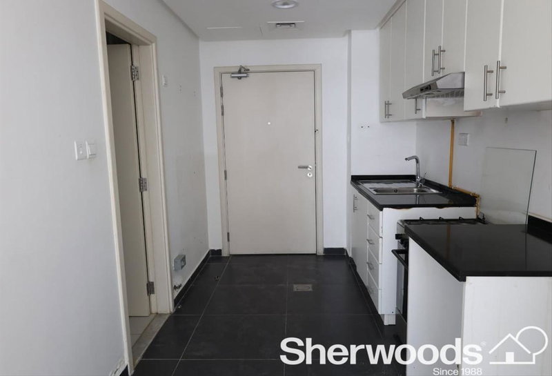 Apartment for rent in Dubai, United Arab Emirates · Golf Panorama B · 1 room, 1 bath