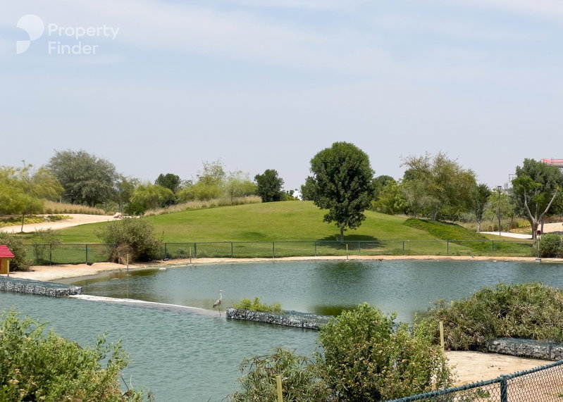 Apartment for rent in Dubai, United Arab Emirates · Golf Panorama B · 1 room, 1 bath