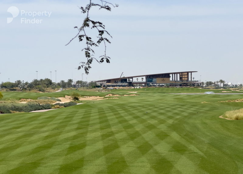 Apartment for rent in Dubai, United Arab Emirates · Golf Panorama B · 1 room, 1 bath