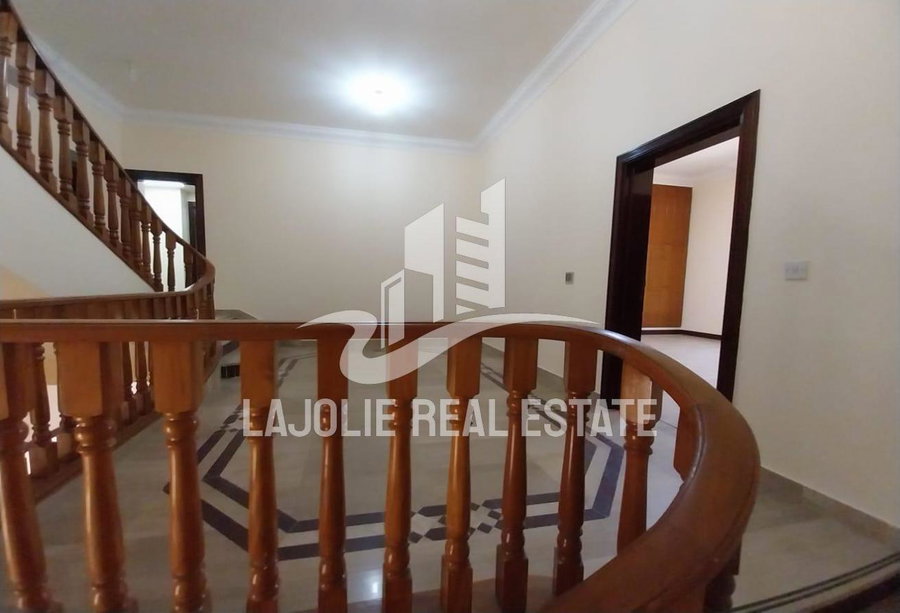 House for rent in Abu Dhabi, United Arab Emirates · Al Bateen · 6 rooms, 2 baths