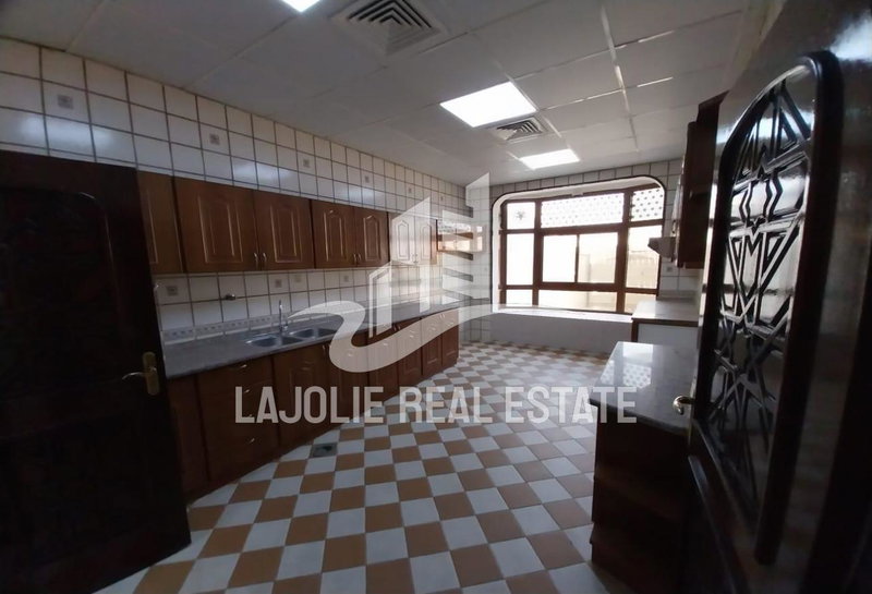 House for rent in Abu Dhabi, United Arab Emirates · Al Bateen · 6 rooms, 2 baths