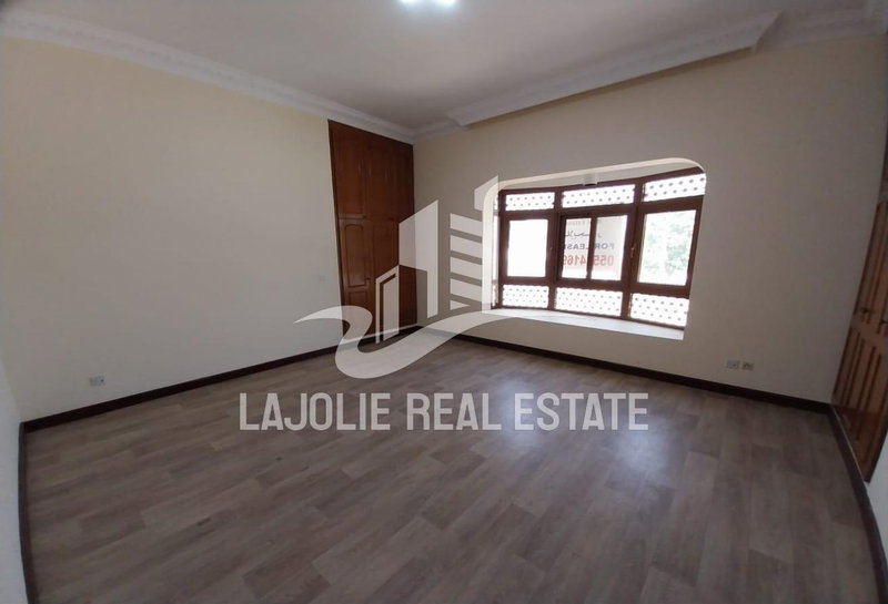 House for rent in Abu Dhabi, United Arab Emirates · Al Bateen · 6 rooms, 2 baths