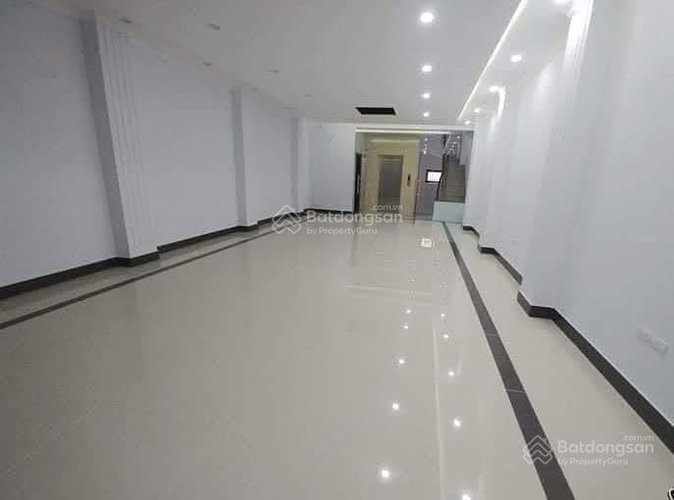 Apartment for rent in Hanoi, Vietnam · 31 · 2 rooms, 2 baths