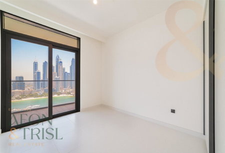 Apartment for rent in Dubai, United Arab Emirates · Marina Vista · 2 rooms, 2 baths