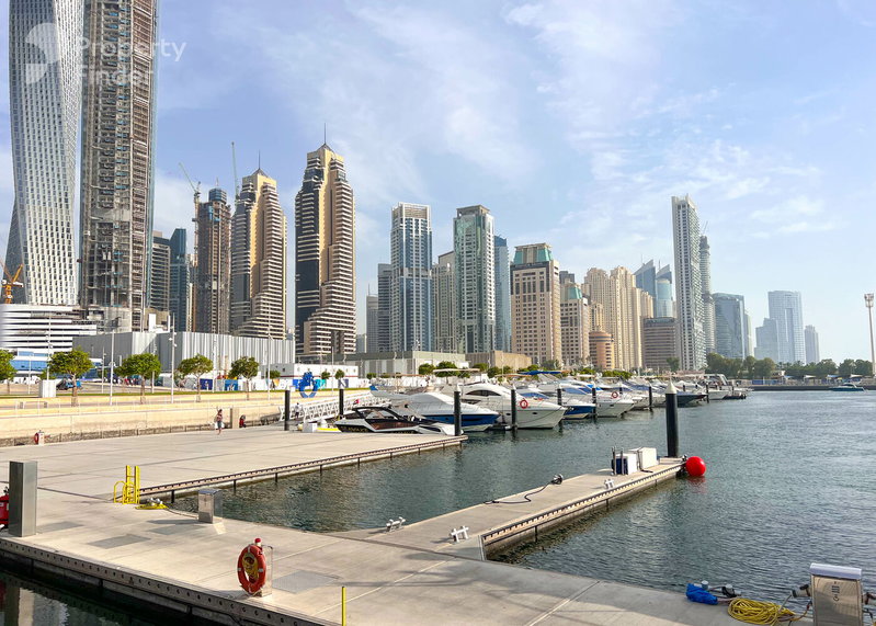 Apartment for rent in Dubai, United Arab Emirates · Marina Vista · 2 rooms, 2 baths