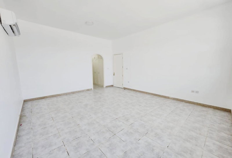 House for rent in Abu Dhabi, United Arab Emirates · Al Qubaisat · 4 rooms, 4 baths