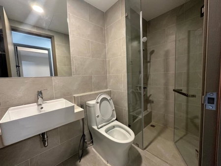 Apartment for rent in Ho Chi Minh City, Vietnam · Ho Chi Minh City · 2 rooms, 2 baths