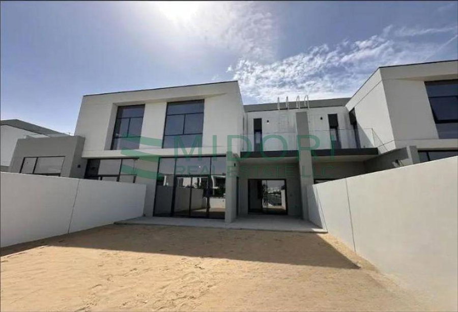 House for rent in Dubai, United Arab Emirates · Murooj Al Furjan · 3 rooms, 4 baths